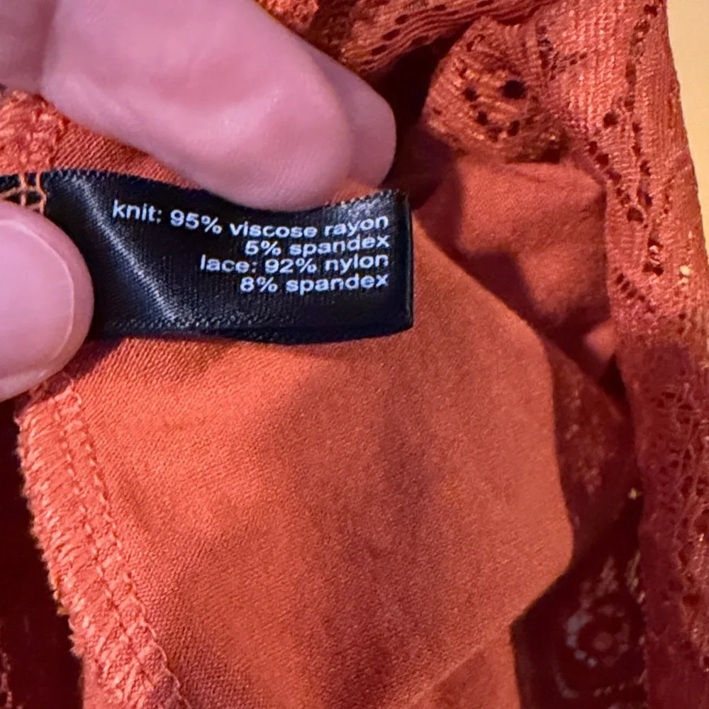 The Limited 4 Lace Camisoles - Picture 6 of 12